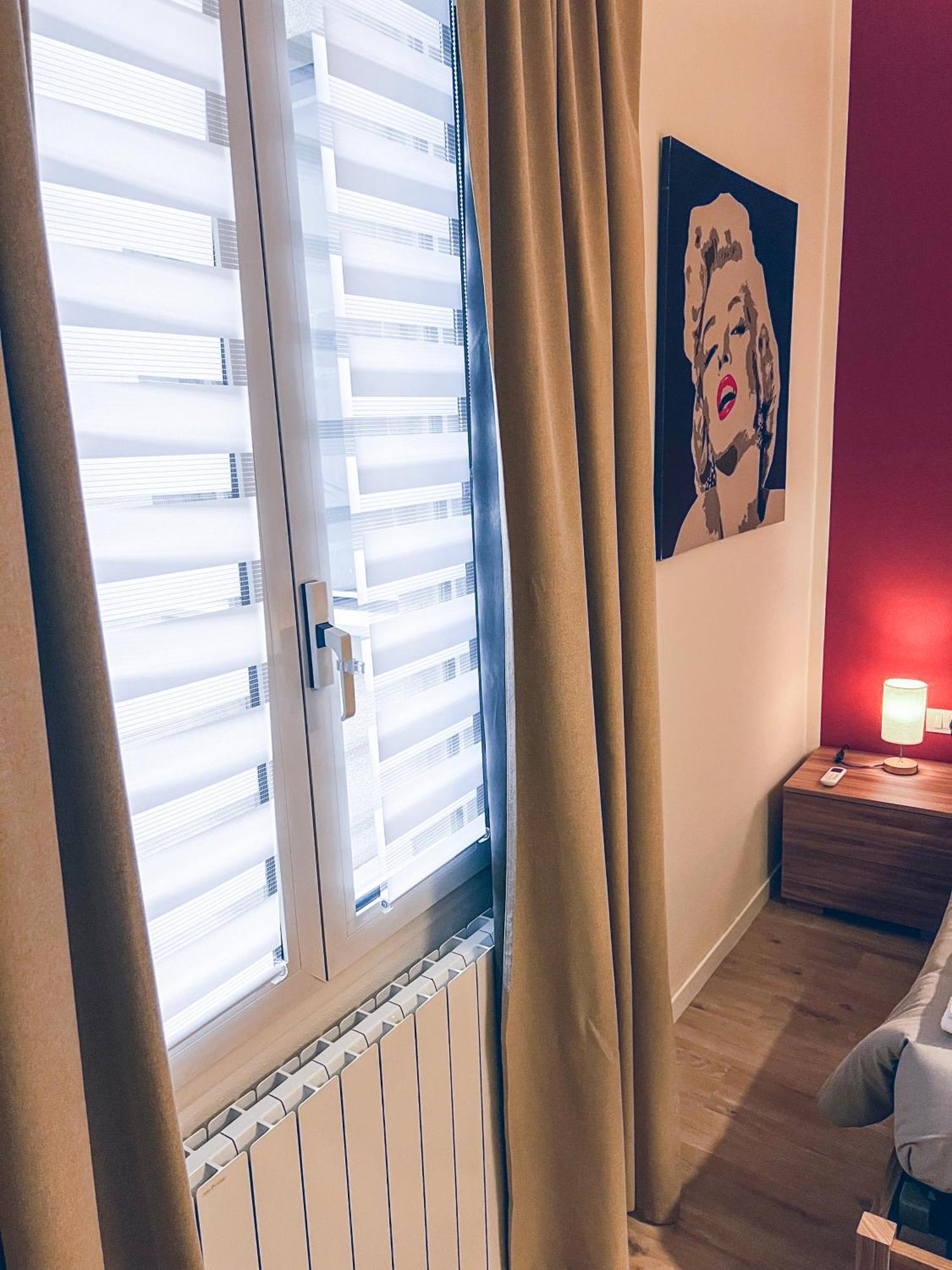 Appartamento Anna - Comfort E Stile In Centro Storico อิโมลา ภายนอก รูปภาพ